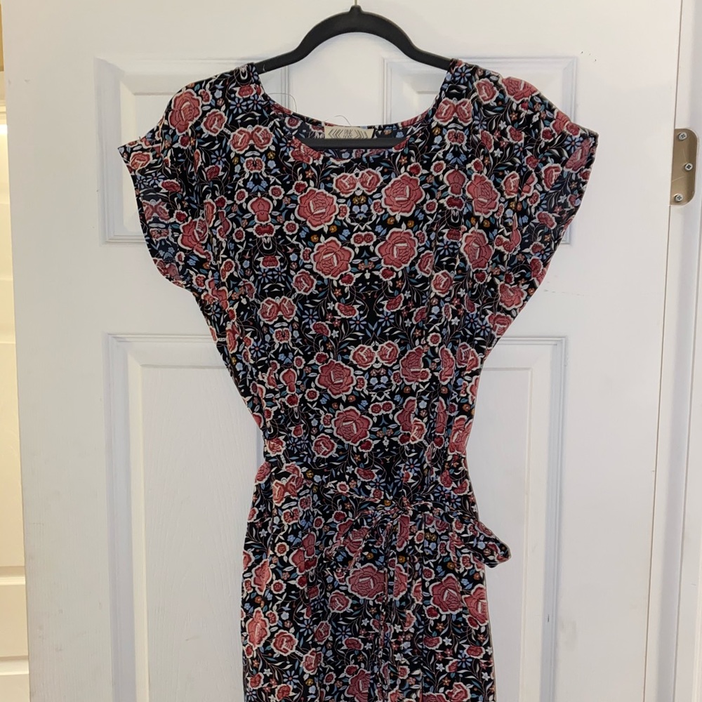 Floral casual dress
